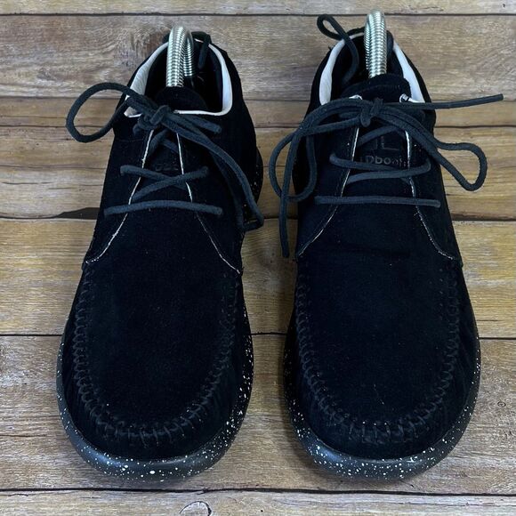 WORLD BOOTS Sz 7 Mens Moccasins 100% Leather Suede Hemera Skirt Style True Black - Picture 4 of 16